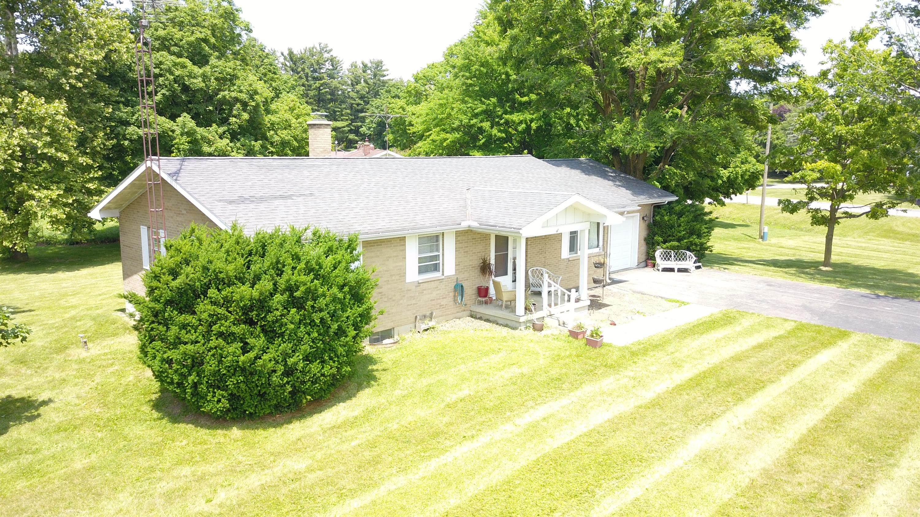 1481 County Road 9 - Barn